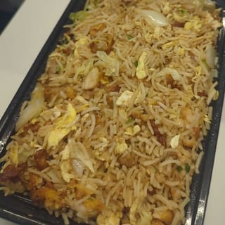 Burnt Garlic Chicken Fried Rice